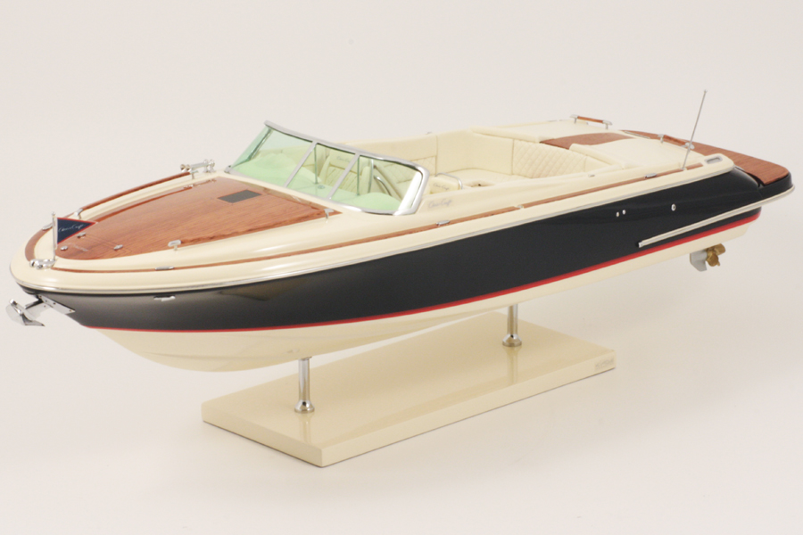 Schaalmodel Corsair 30